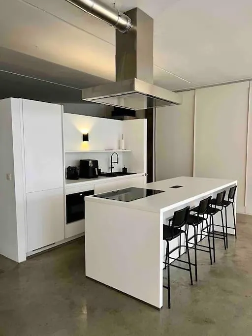 Loft Antwerp - Eilandje 아파트
